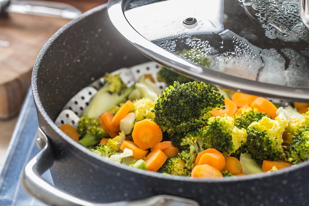 Gemüse dünsten, nicht kochen