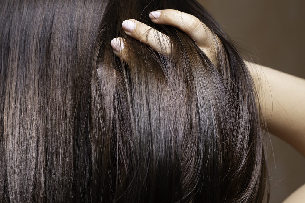 Schöne Haare: Welche Vitamine und Mineralstoffe sind wichtig?
